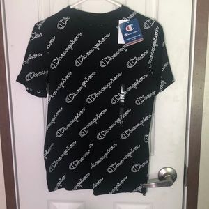 Champion T-Shirt , Size XL boys